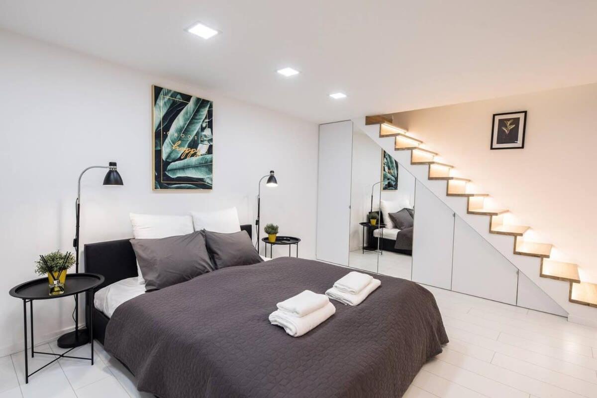 Renovated Design Apartment Close To The Danube Budapest Exterior photo